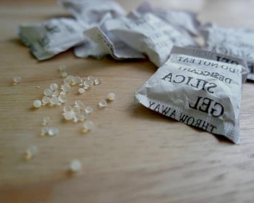 Silica gel